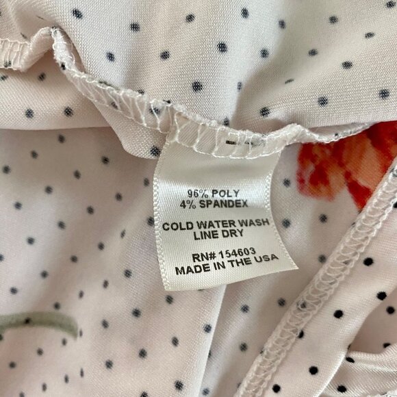 Paisley Raye Short Sleeve Pullover Dress with Red Flowers Women's XL - Picture 9 of 9